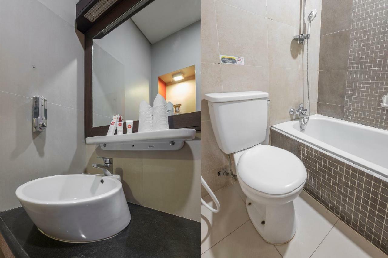 נקסר Oyo 821 Hotel Dinasti מראה חיצוני תמונה